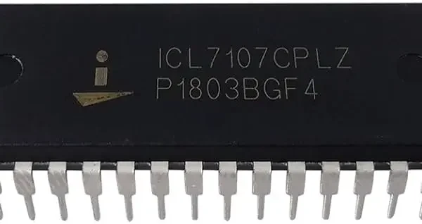ICL7107CPLZ (Orginal)